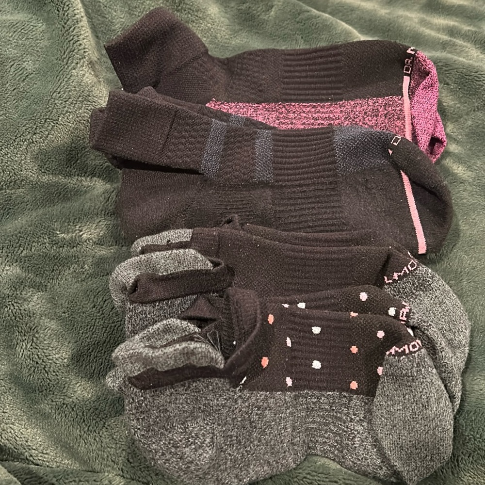 Bundle of Dr Motion Compression Socks, Brand New or Worn Once! (4 Pair!)